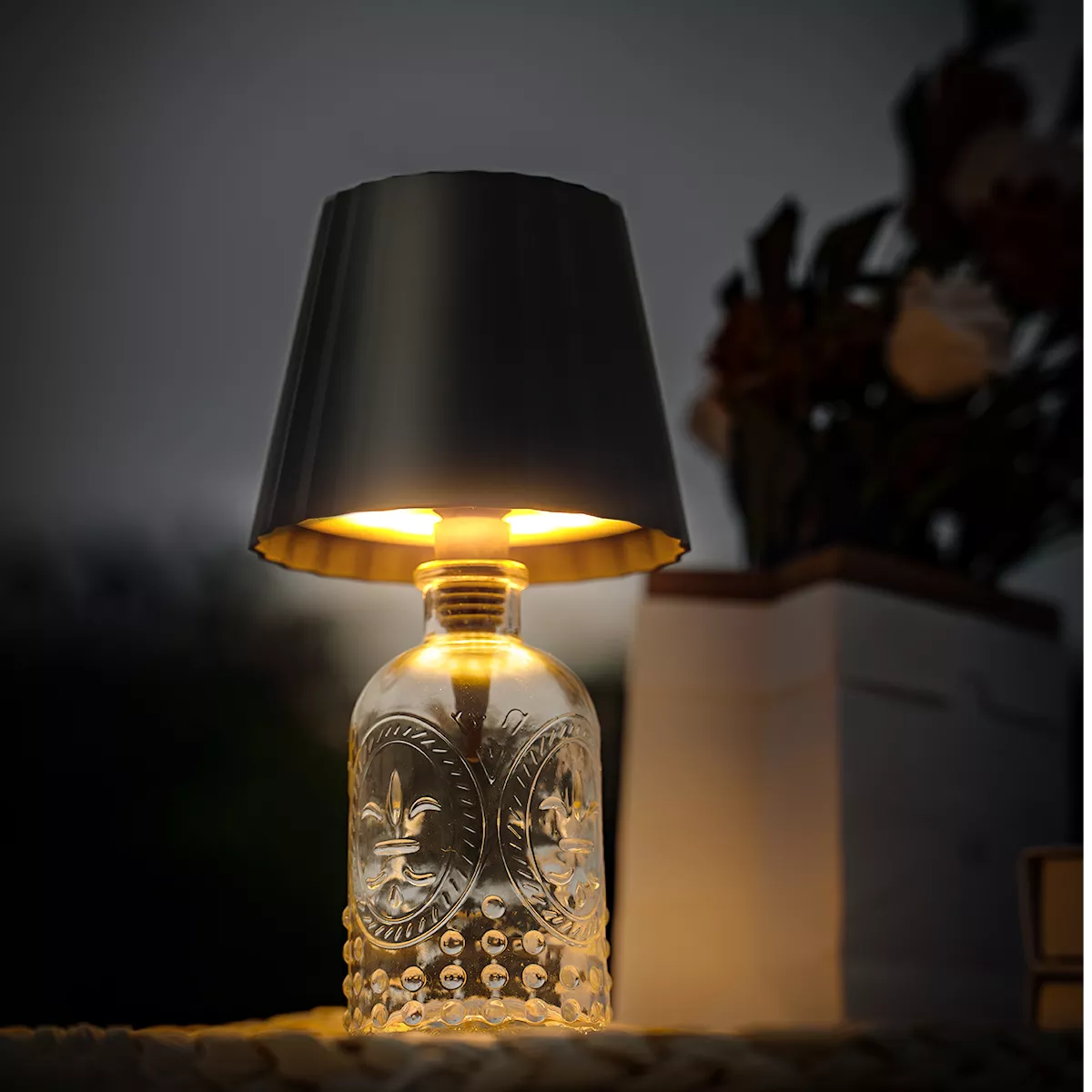 Picture of Rechargeable Wine Bottle LED Stopper Lamp – 3 Color Mood Light