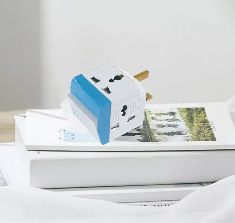 Picture of （2ps） 13A Universal Travel Adapter with Switch & Indicator Light – UK Plug with Fuse”